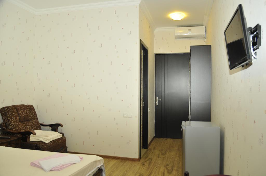 Alma-Ata Hotel Bordjomi Extérieur photo
