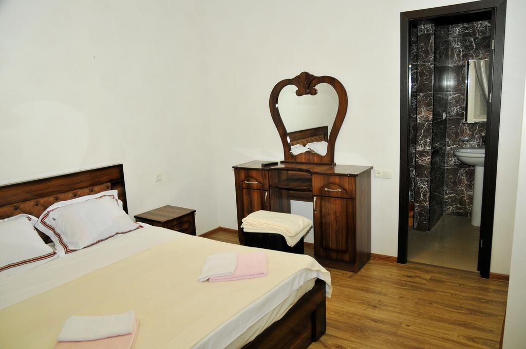 Alma-Ata Hotel Bordjomi Chambre photo