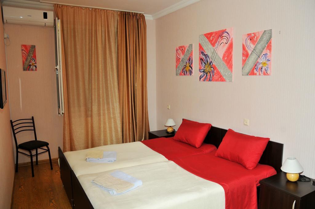 Alma-Ata Hotel Bordjomi Chambre photo