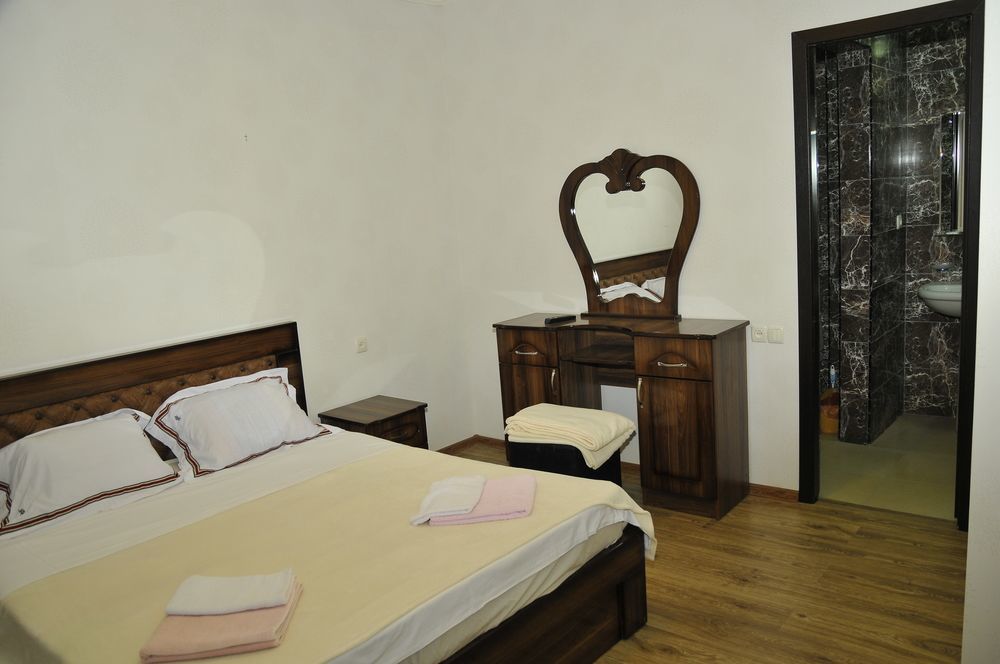 Alma-Ata Hotel Bordjomi Extérieur photo
