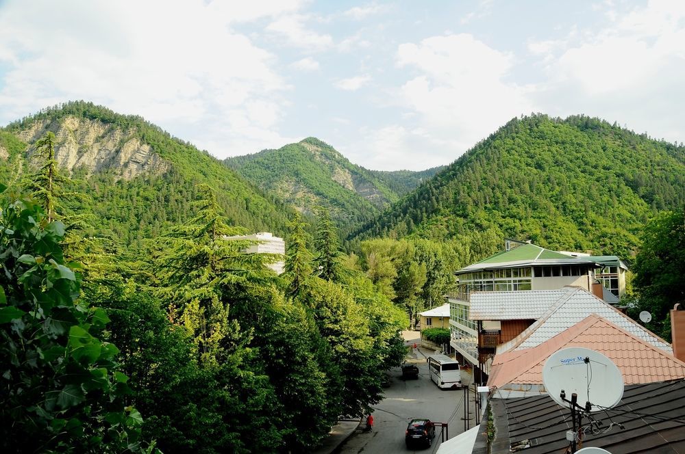 Alma-Ata Hotel Bordjomi Extérieur photo