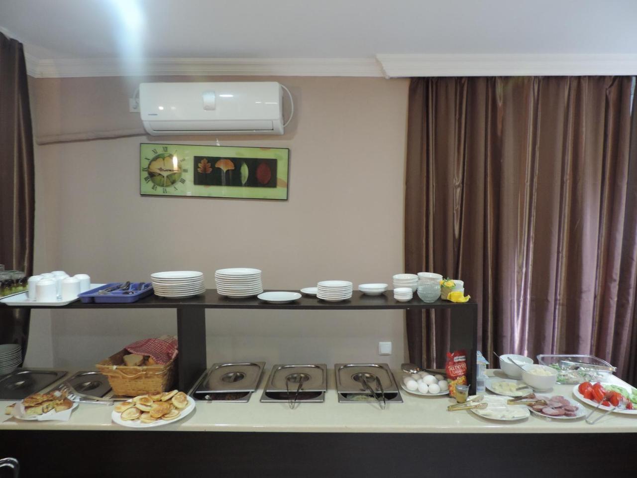 Alma-Ata Hotel Bordjomi Extérieur photo